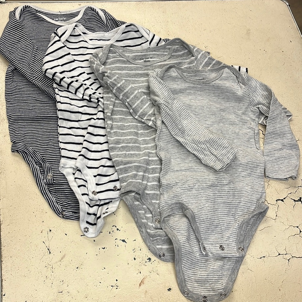 Lot of 4 long sleeves all stripes onesies